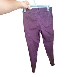 Women’s Democracy Skinny Cargo Utility Pants in Burgundy Size 4